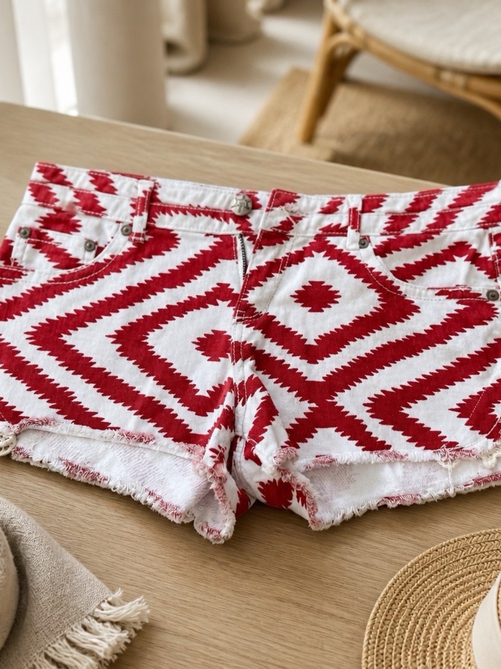 Vanilla Star Red and White Geometric Print Denim Shorts  Junior size 13 Shorts